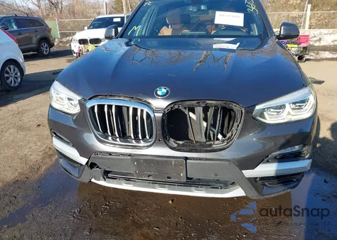 2018 BMW X3 xDrive30I z USA, uszkodzony, nr VIN 5UXTR9C59JLD60979